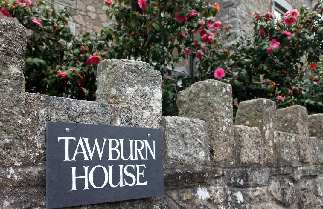 Tawburn House Boutique B & B-1